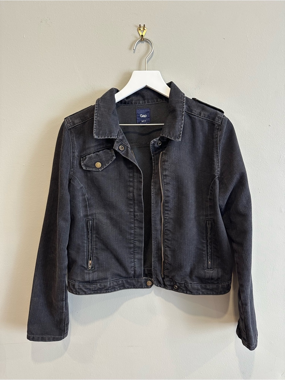 GAP Zip Front Cropped Black Denim Jacket Stretch